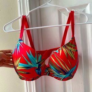 Victoria’s Secret PINK bra 34DD❤️